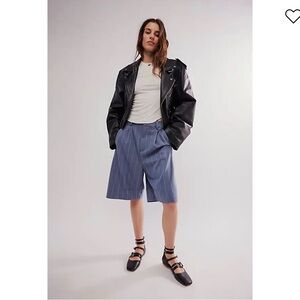 NWT FREE PEOPLE  Trouser Shorts Grey Blue Combo 4 Something About You Pinstripe